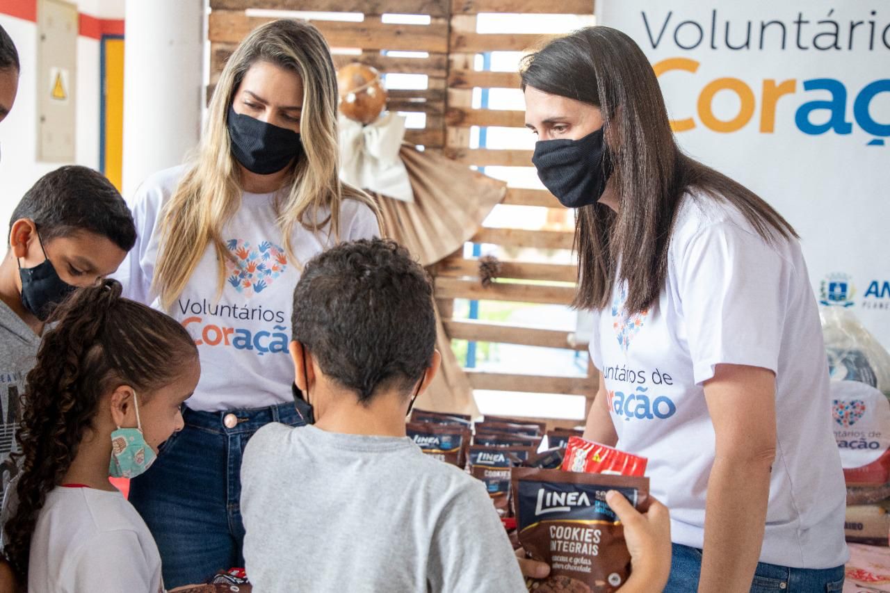 Voluntários de Coração agora conta com a parceria da Escola Adventista de  Anápolis – Goiás em Tempo