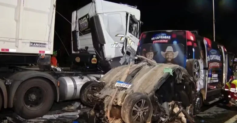 1 de 1 Acidente Espírito Santo - Foto: TV Gazeta