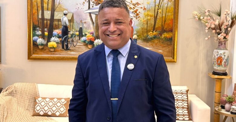 Presidente empossado, Romilton Gonçalves Dias. (Foto: Matheus Araújo/Portal 6)