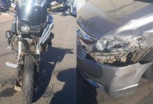 Motociclista precisou ser entubado e levado ao Heana após colidir contra carro em cruzamento. (Foto: Reprodução)