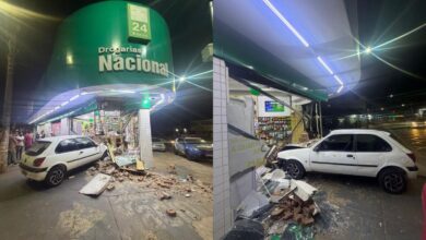Registro mostra a reação de pessoas que estavam no interior do estabelecimento segundos antes da colisão. (Foto: Reprodução)